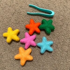 Lovevery Felt Stars